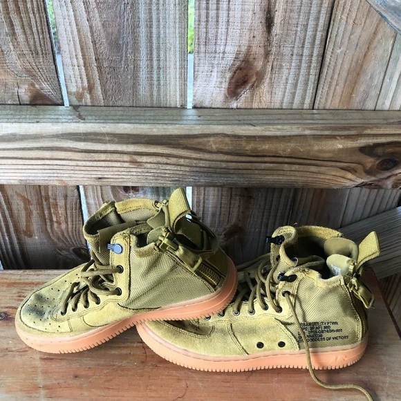 Nike Air SF AF1 MID Urban Utility FTWR Goddess of Victory Green Size 5Y - Picture 2 of 13